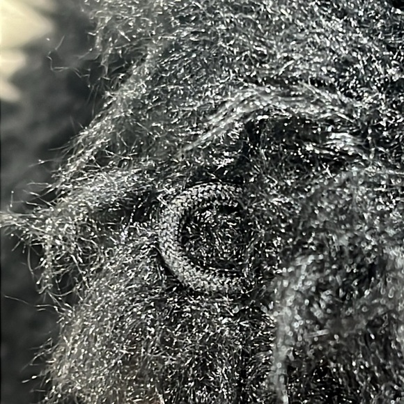 MADDEN GIRL faux fur black vest - Picture 14 of 16